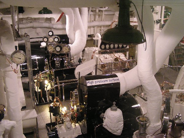 RY Britannia engines.jpg